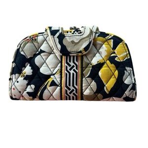 Vera Bradley Kiss 'n Snap Tab Wallet in retired Dogwood pattern quilted cotton